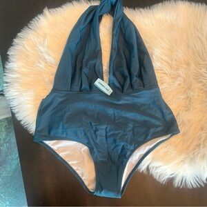 Cup she Cheeky Gal One piece Swimsuit